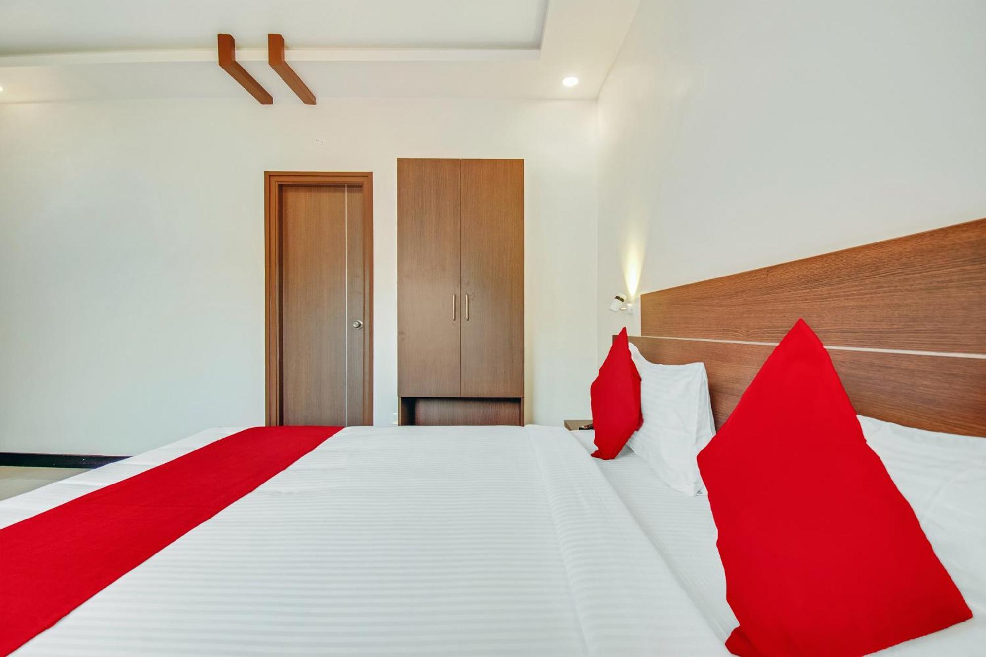 Super Hotel O Resida Elite Service Apartments Near Manipal Hospital Бангалор Экстерьер фото