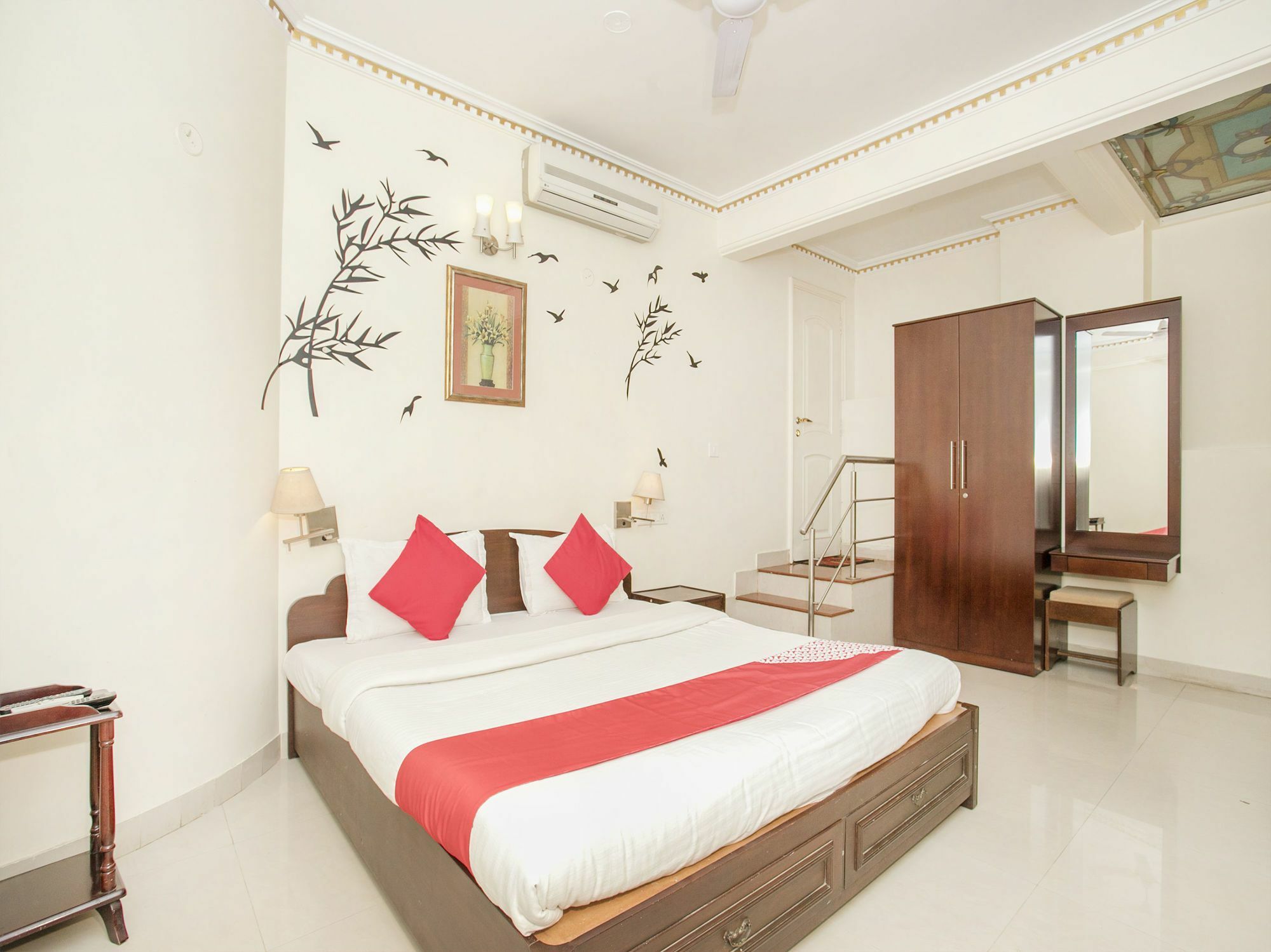 Super Hotel O Resida Elite Service Apartments Near Manipal Hospital Бангалор Экстерьер фото